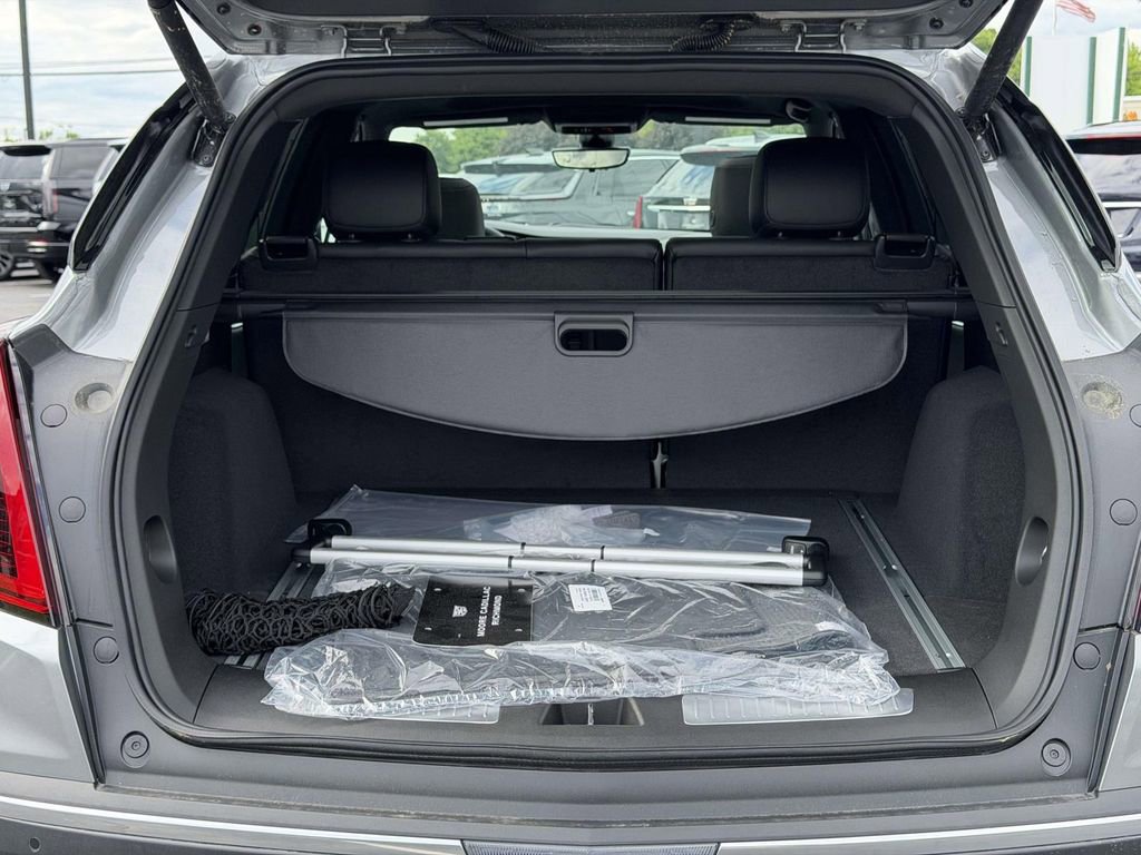 New 2026 Cadillac XT5 Premium Luxury w/ Driver Assist Package FWD image 12