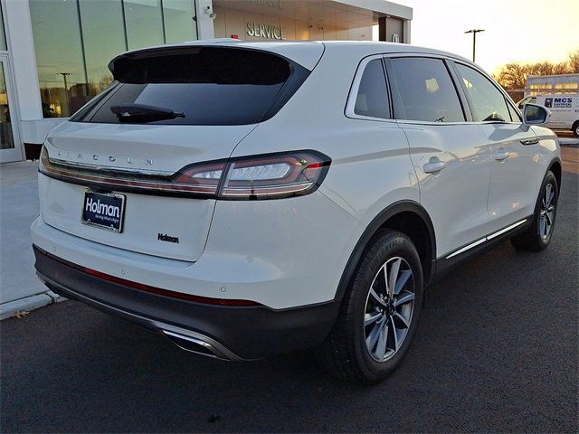 Certified 2022 Lincoln Nautilus AWD image 8