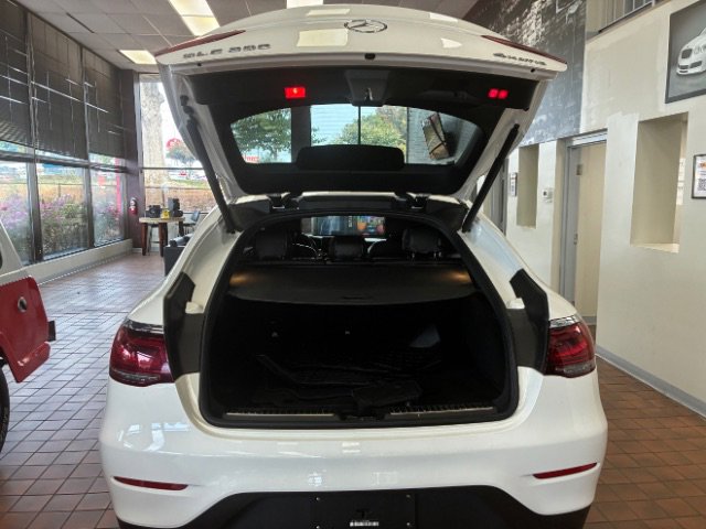 Used 2021 Mercedes-Benz GLC 300 4MATIC Coupe w/ Multimedia Package image 10