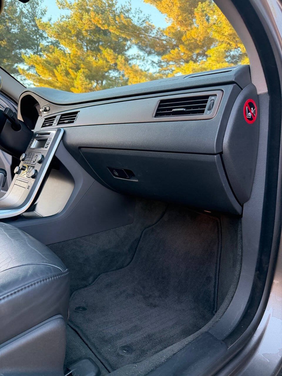 Used 2011 Volvo S80 3.2 w/ Climate Pkg FWD image 34