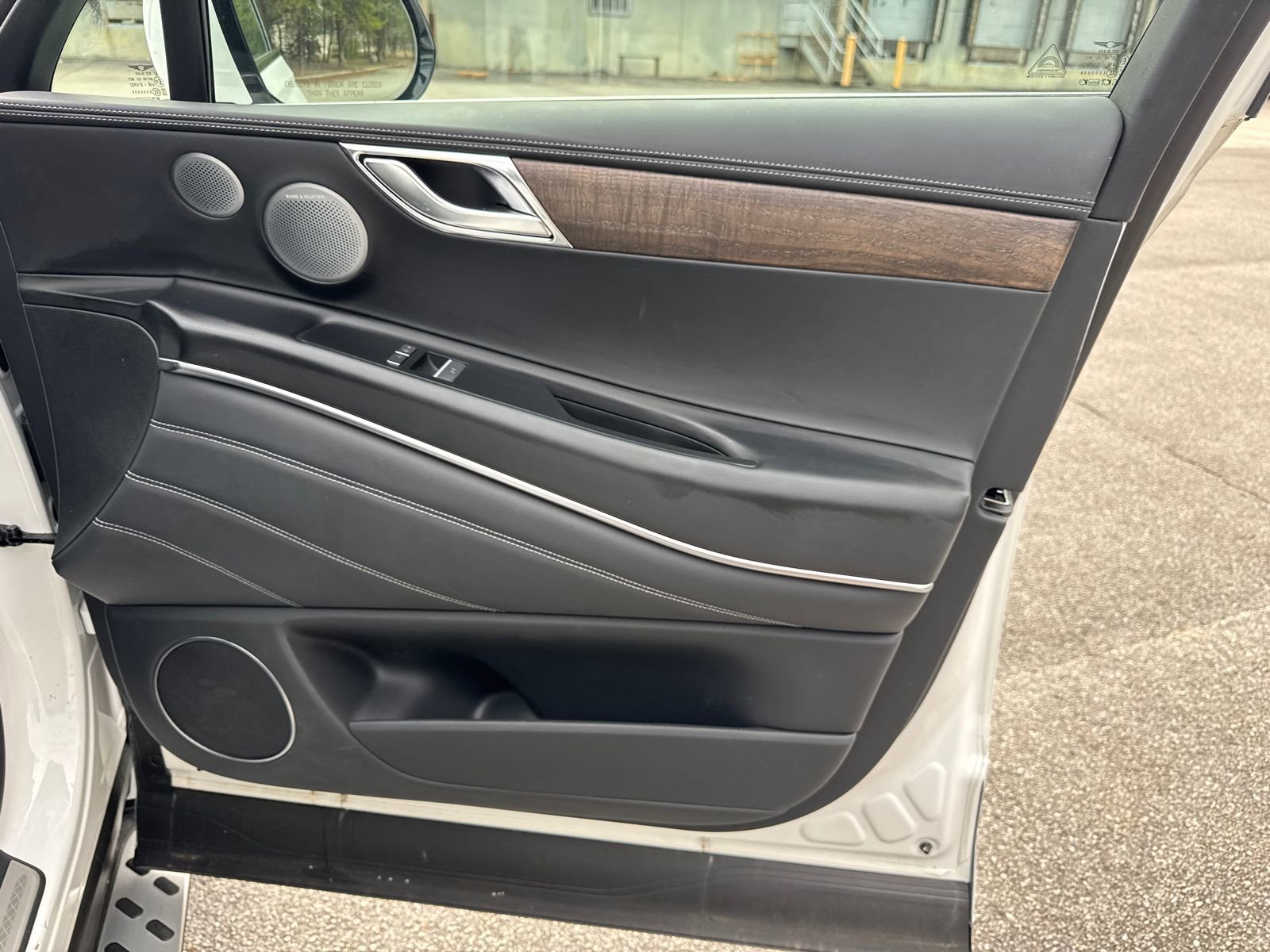 Used 2025 Genesis GV80 2.5T Advanced image 14