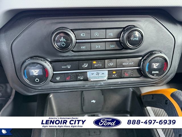 Used 2023 Ford Bronco Badlands image 26