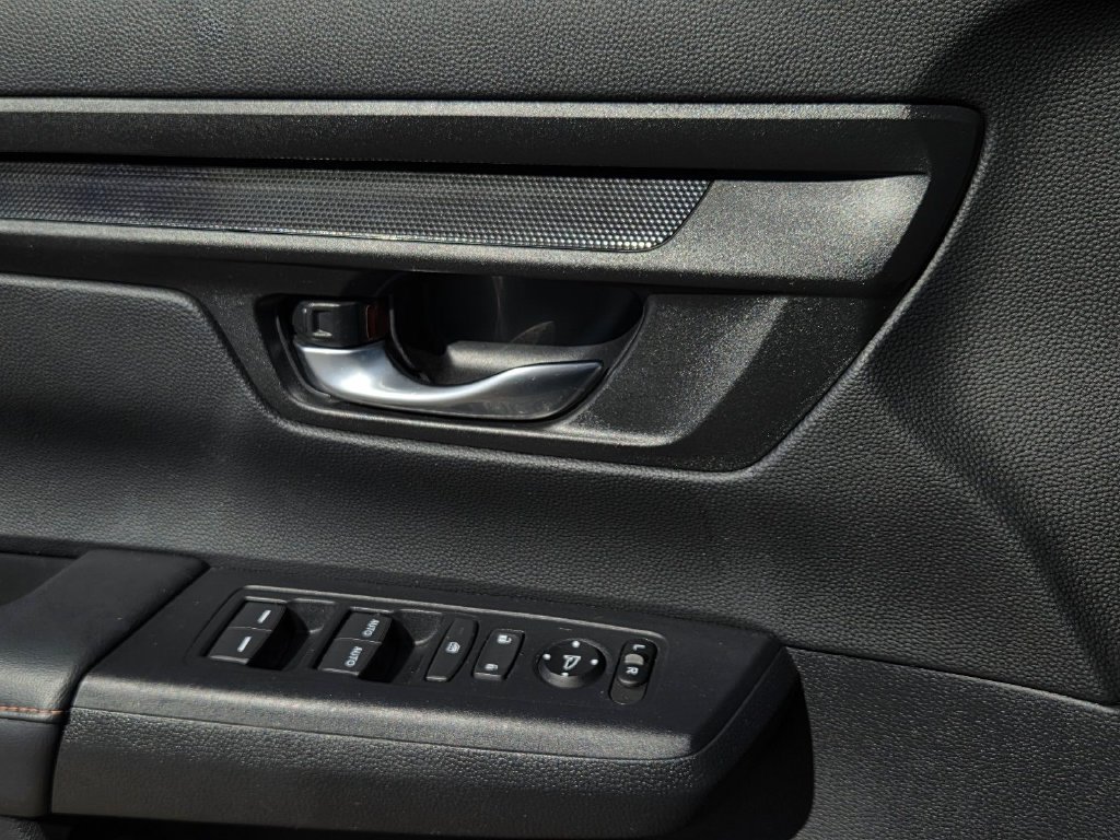 Used 2024 Honda CR-V Sport image 17