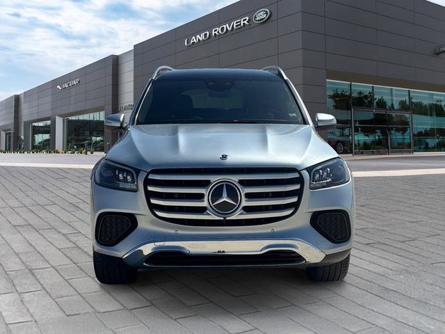 Used 2025 Mercedes-Benz GLS 450 4MATIC image 8