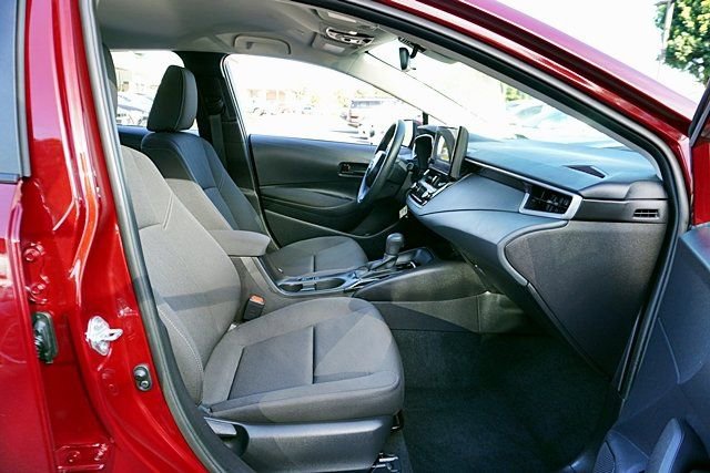 Used 2026 Toyota Corolla LE w/ Carpet Mat Package (TMS) FWD image 11