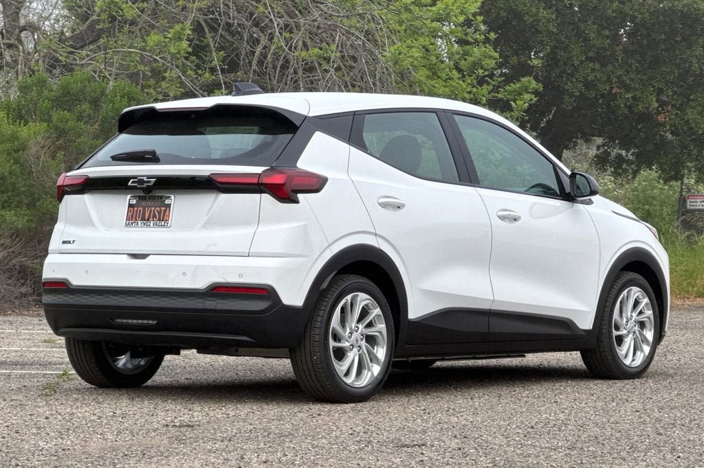 New 2027 Chevrolet Bolt LT w/ Comfort Package image 4