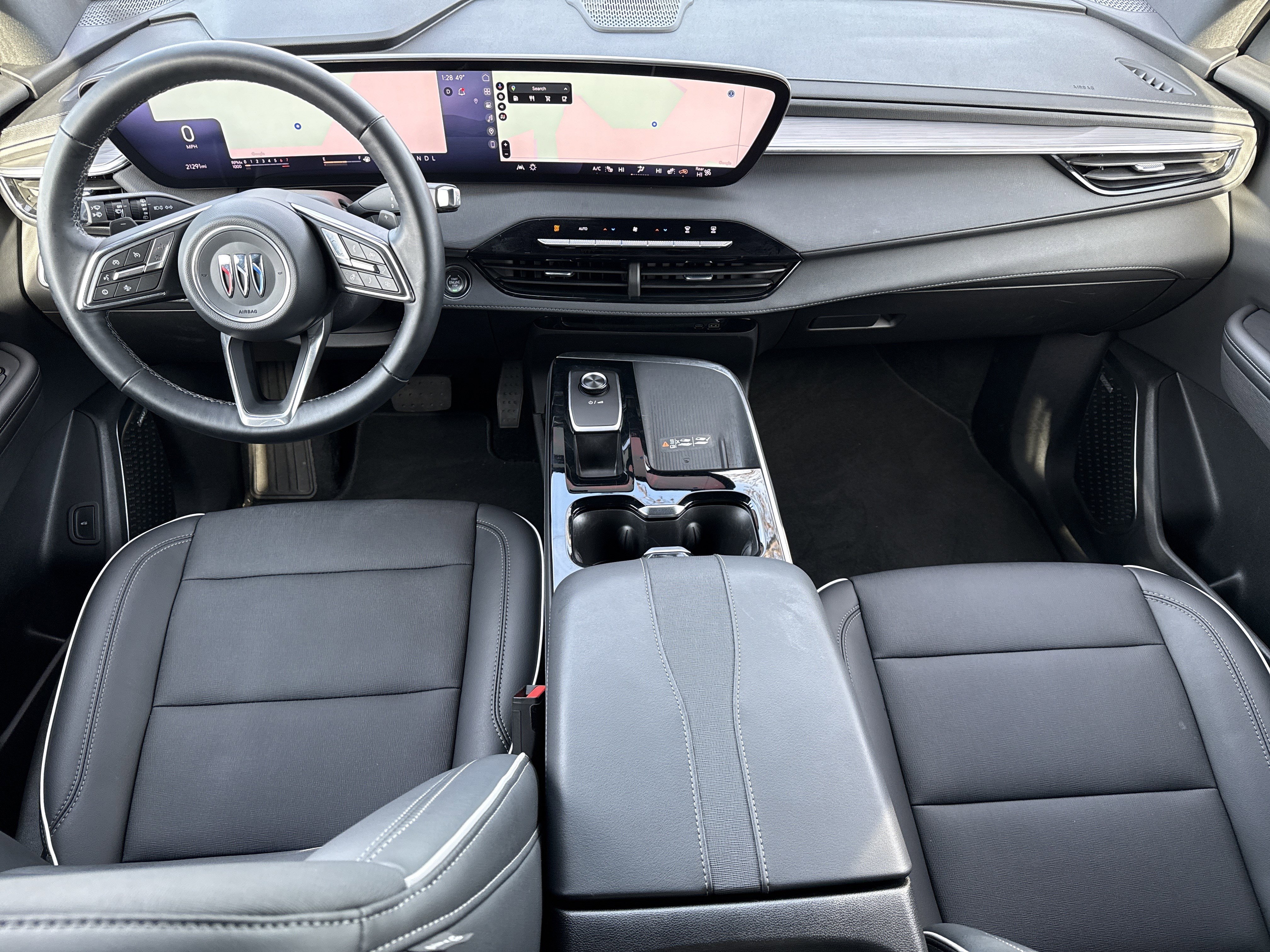 Certified 2025 Buick Enclave Preferred image 28