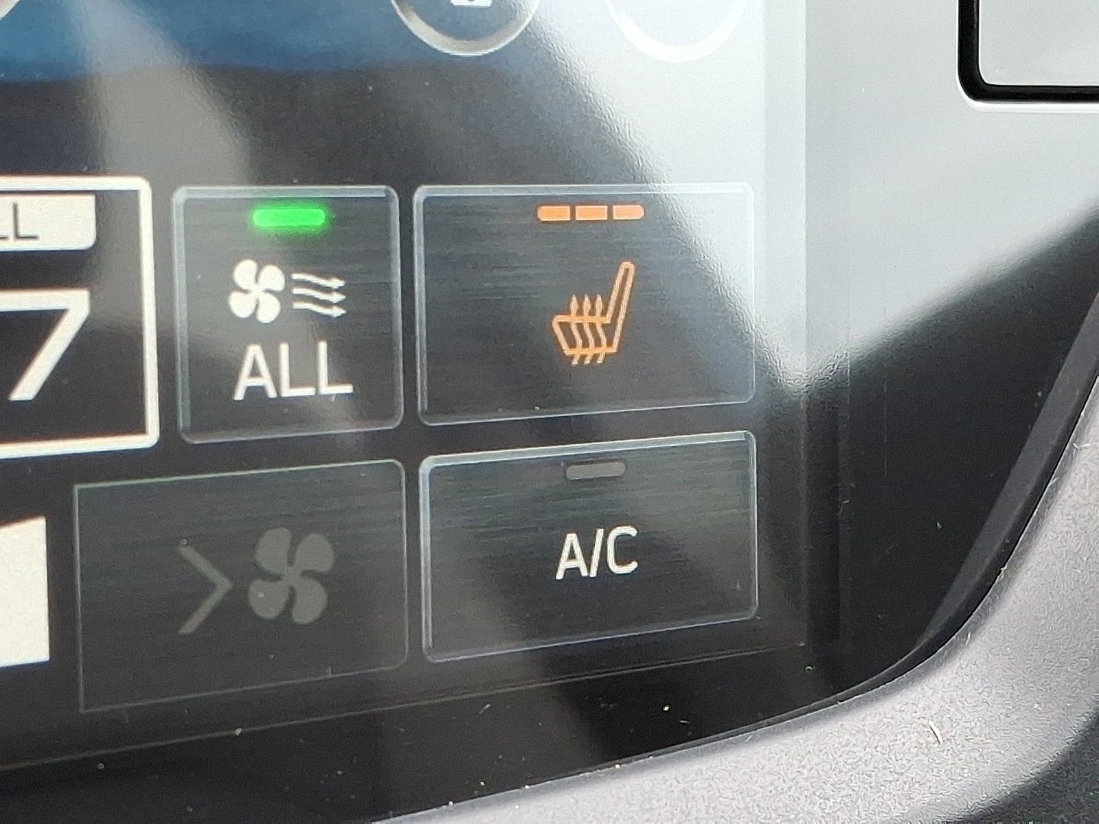 New 2026 Subaru Forester Wilderness AWD/4WD image 18