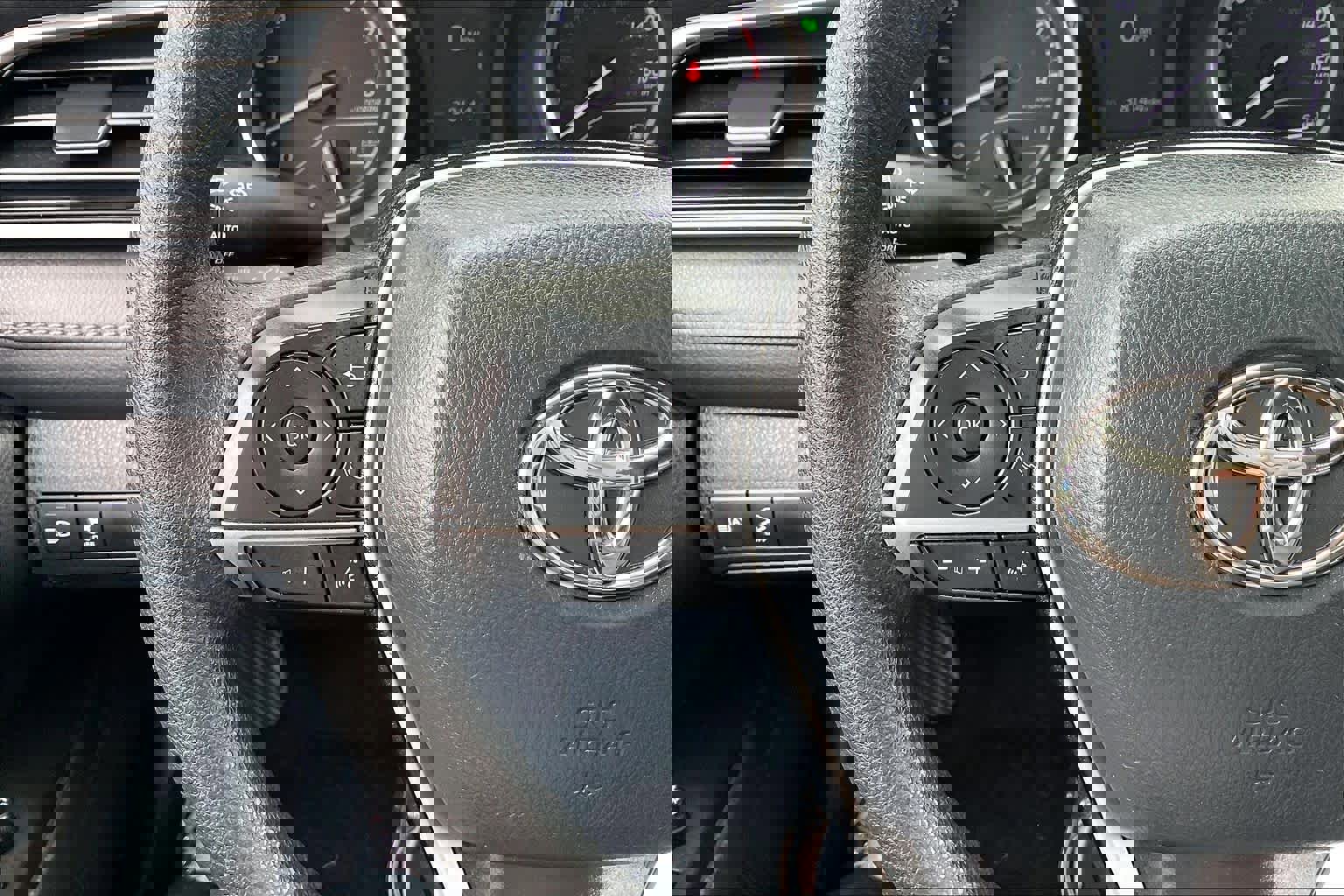 Used 2023 Toyota Camry LE w/ Convenience Package image 23