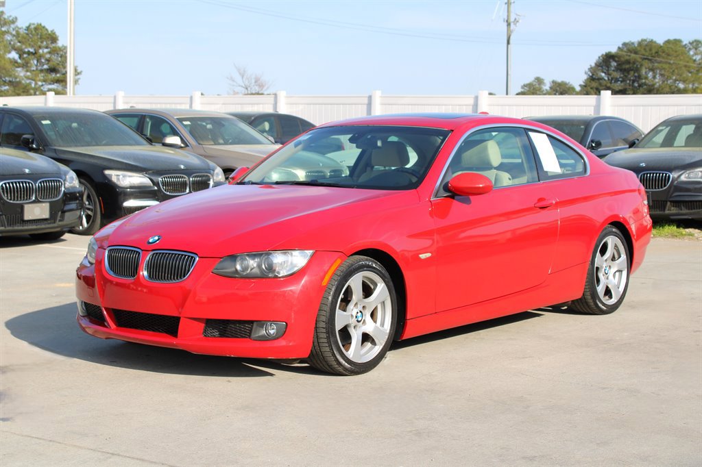 Used 2009 BMW 328i Coupe image 3