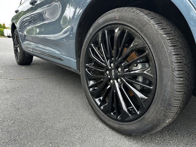 Certified 2024 Lincoln Corsair AWD w/ Equipment Group 101A image 11