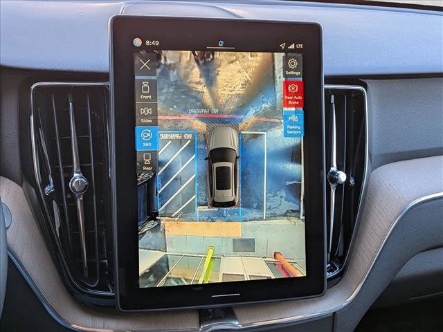 New 2026 Volvo XC60 B5 Plus w/ Climate Package image 15