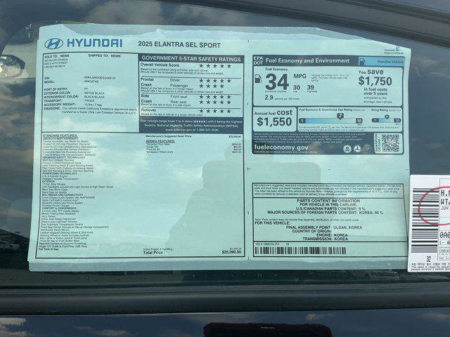 New 2025 Hyundai Elantra Sport image 13