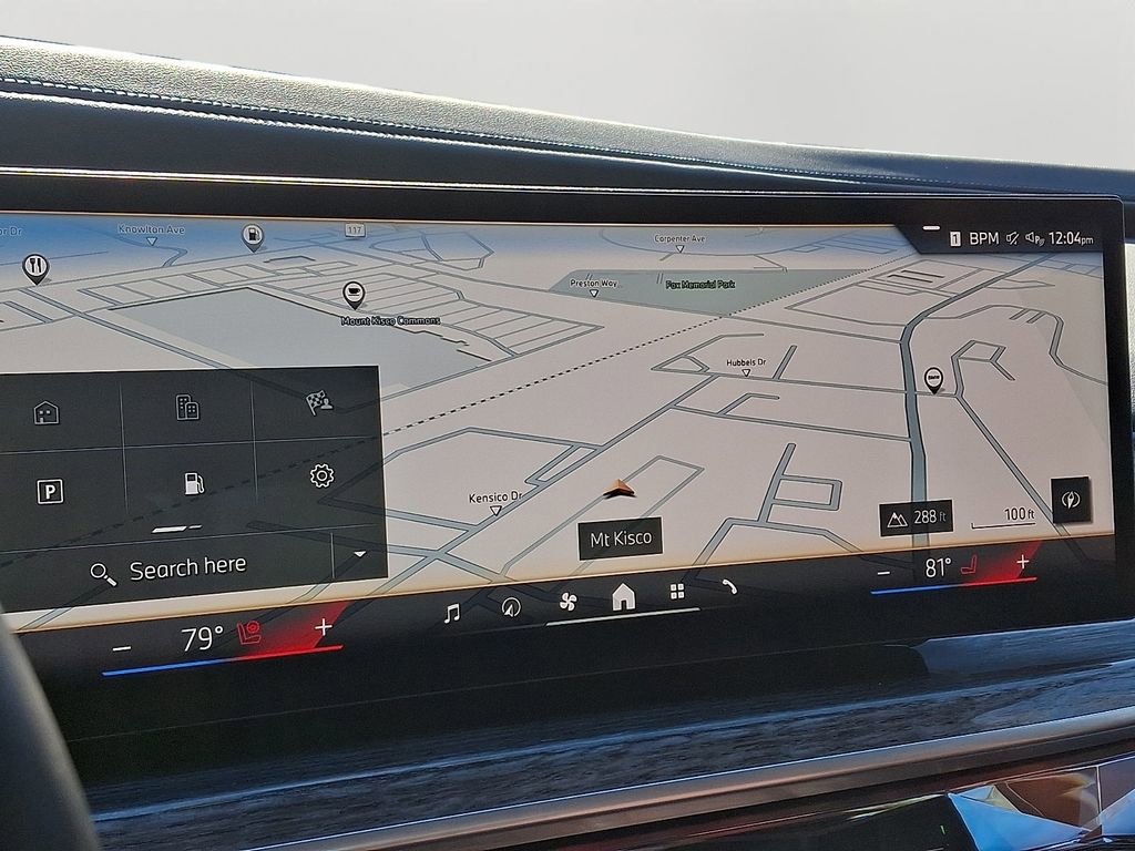 Used 2025 BMW 760i xDrive w/ Executive Package image 18