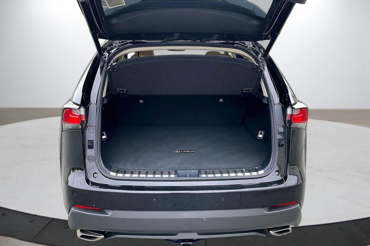 Used 2015 Lexus NX 200t AWD w/ Premium Package image 27