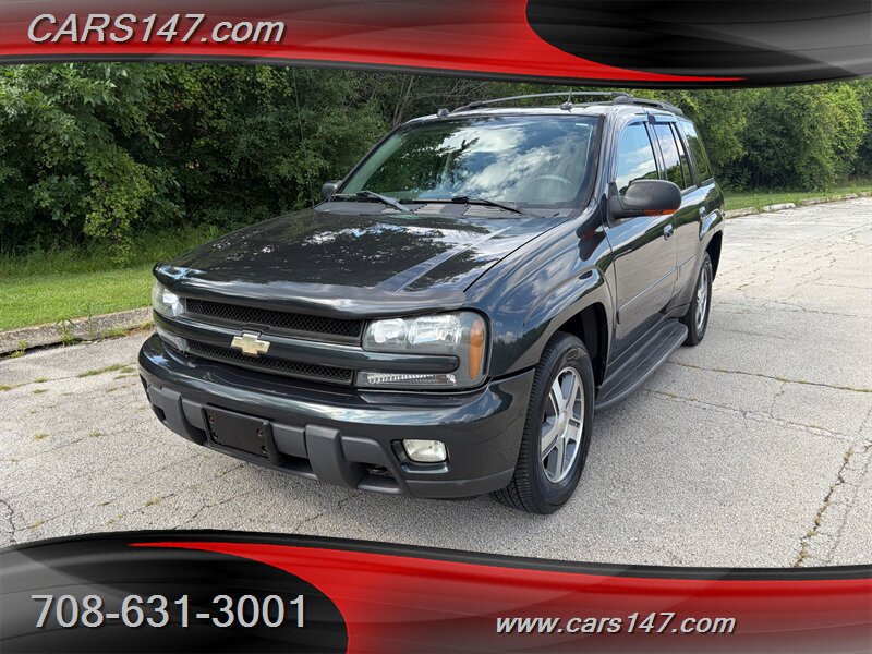 Used 2005 Chevrolet TrailBlazer LT AWD/4WD image 1