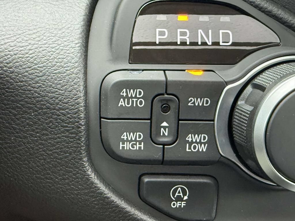 New 2026 RAM 1500 Big Horn AWD/4WD image 29