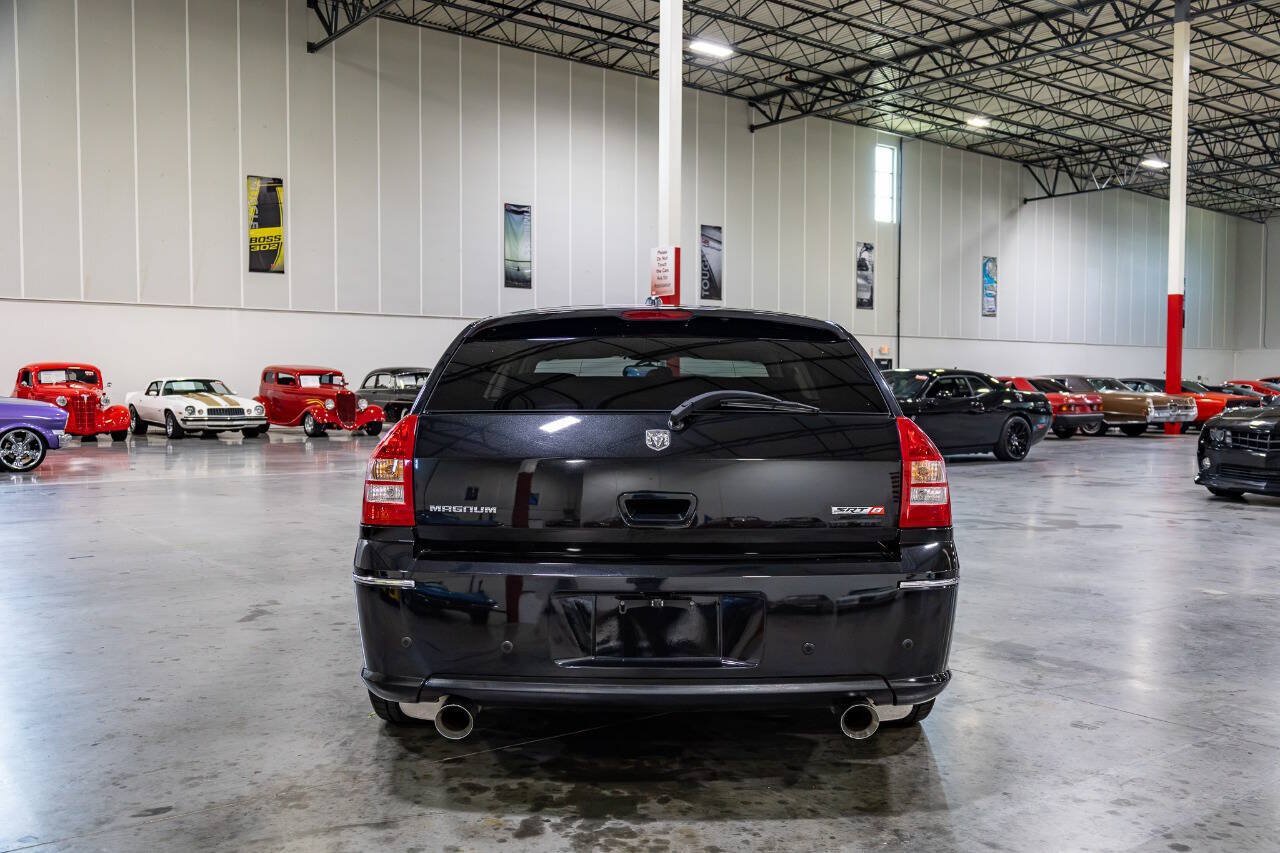 Used 2006 Dodge Magnum SRT8 w/ SRT Option Group III RWD image 5
