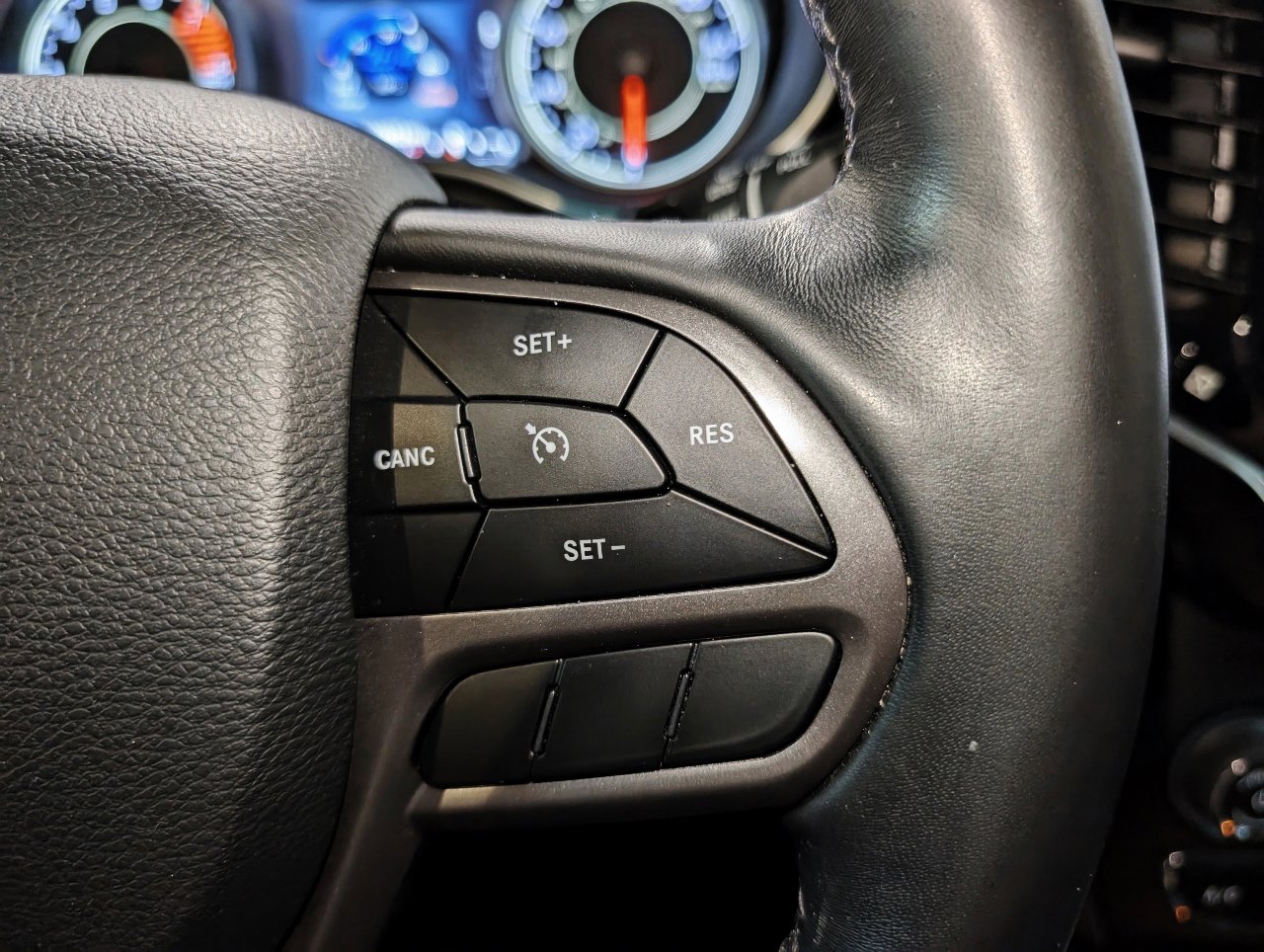 Used 2019 Jeep Cherokee Limited w/ Trailer Tow Group image 47