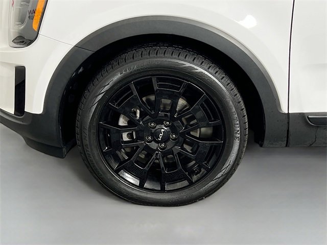 Used 2022 Kia Telluride EX w/ EX Premium Package image 29