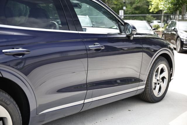 New 2026 Genesis GV70 2.5T Advanced AWD/4WD image 7