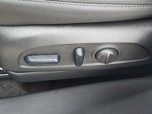 Used 2023 Chevrolet TrailBlazer ACTIV image 8