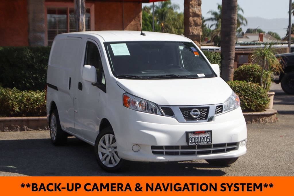 Used 2018 Nissan NV200 SV w/ Navigation Package FWD image 2