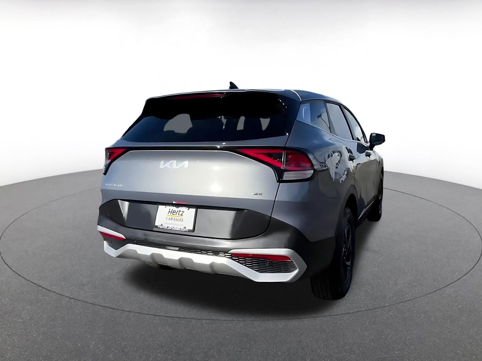 Used 2025 Kia Sportage LX image 15