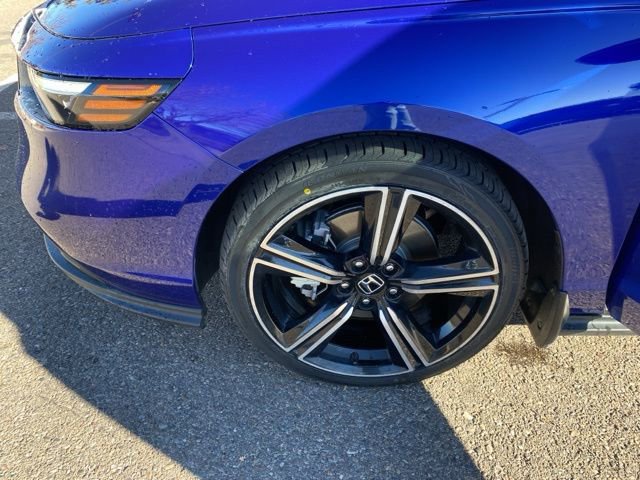 Used 2023 Honda Accord Sport image 18