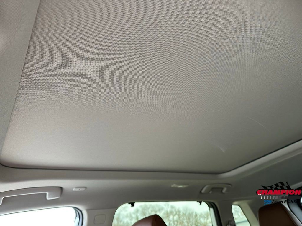 Used 2024 Nissan Rogue Platinum w/ Platinum Premium Package image 32