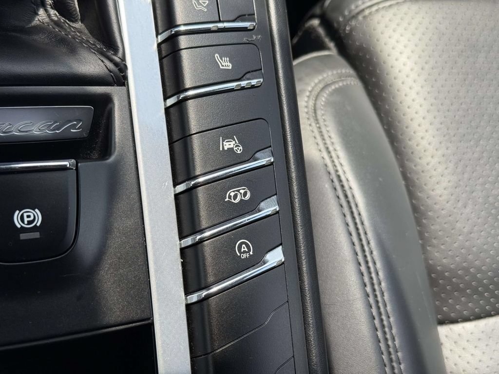 Used 2019 Porsche Macan S AWD/4WD image 25