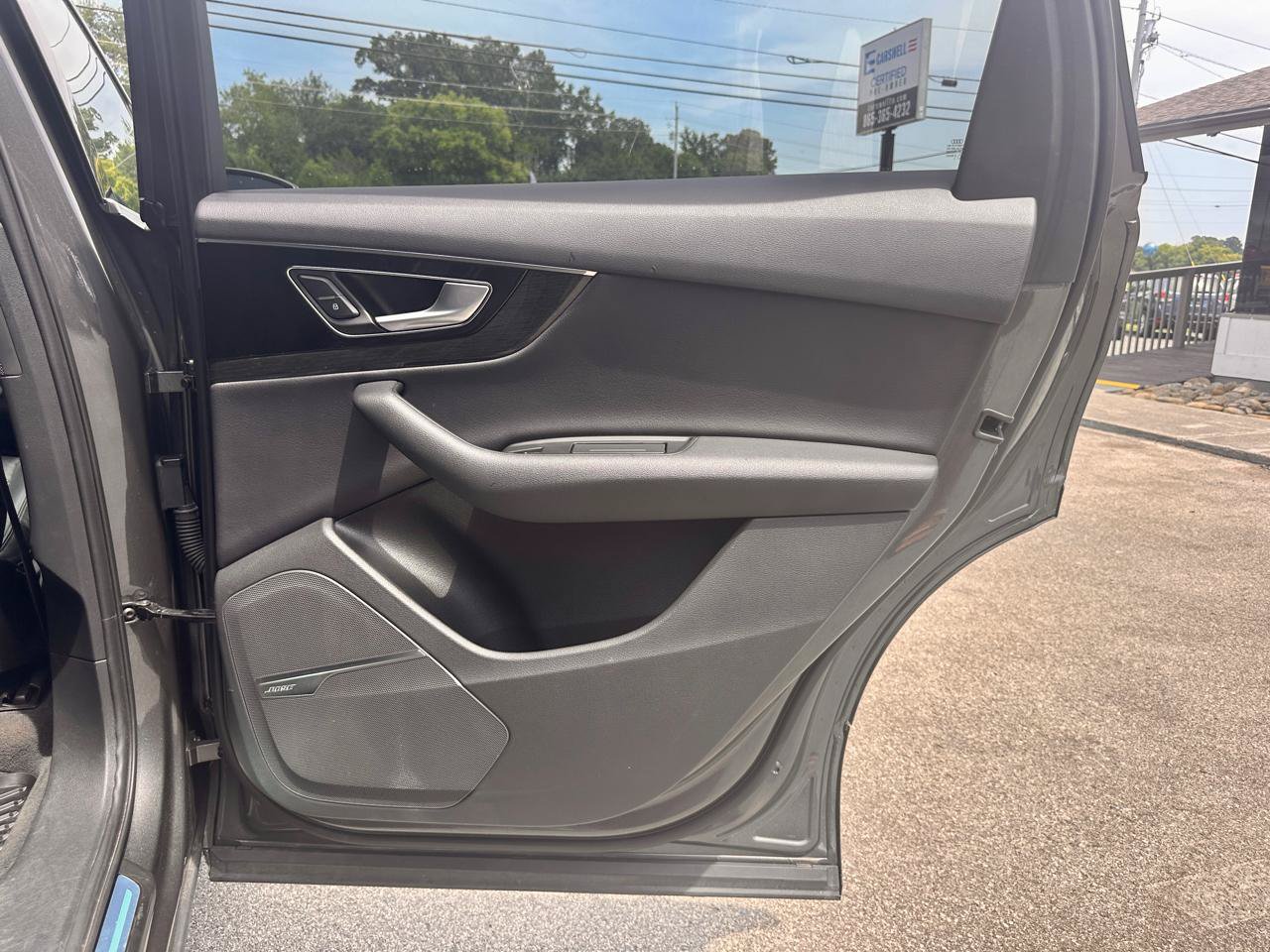 Used 2018 Audi Q7 3.0T Premium Plus w/ Premium Plus Package AWD/4WD image 39