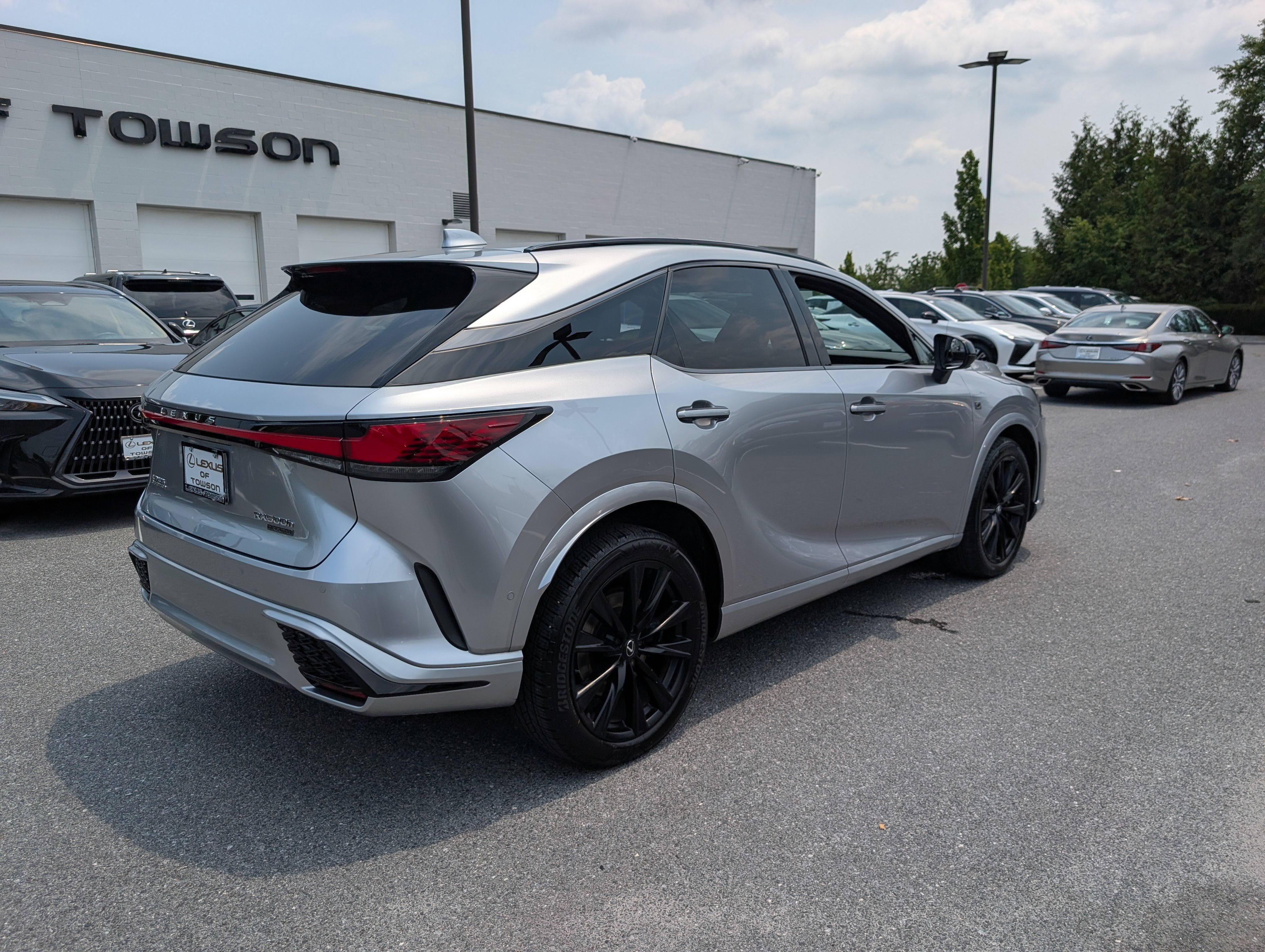 Certified 2024 Lexus RX 500h F Sport AWD/4WD image 3