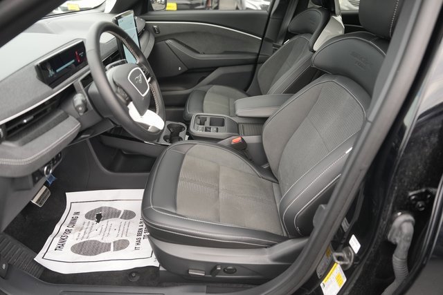 New 2025 Ford Mustang Mach-E GT w/ Interior Protection Package image 9