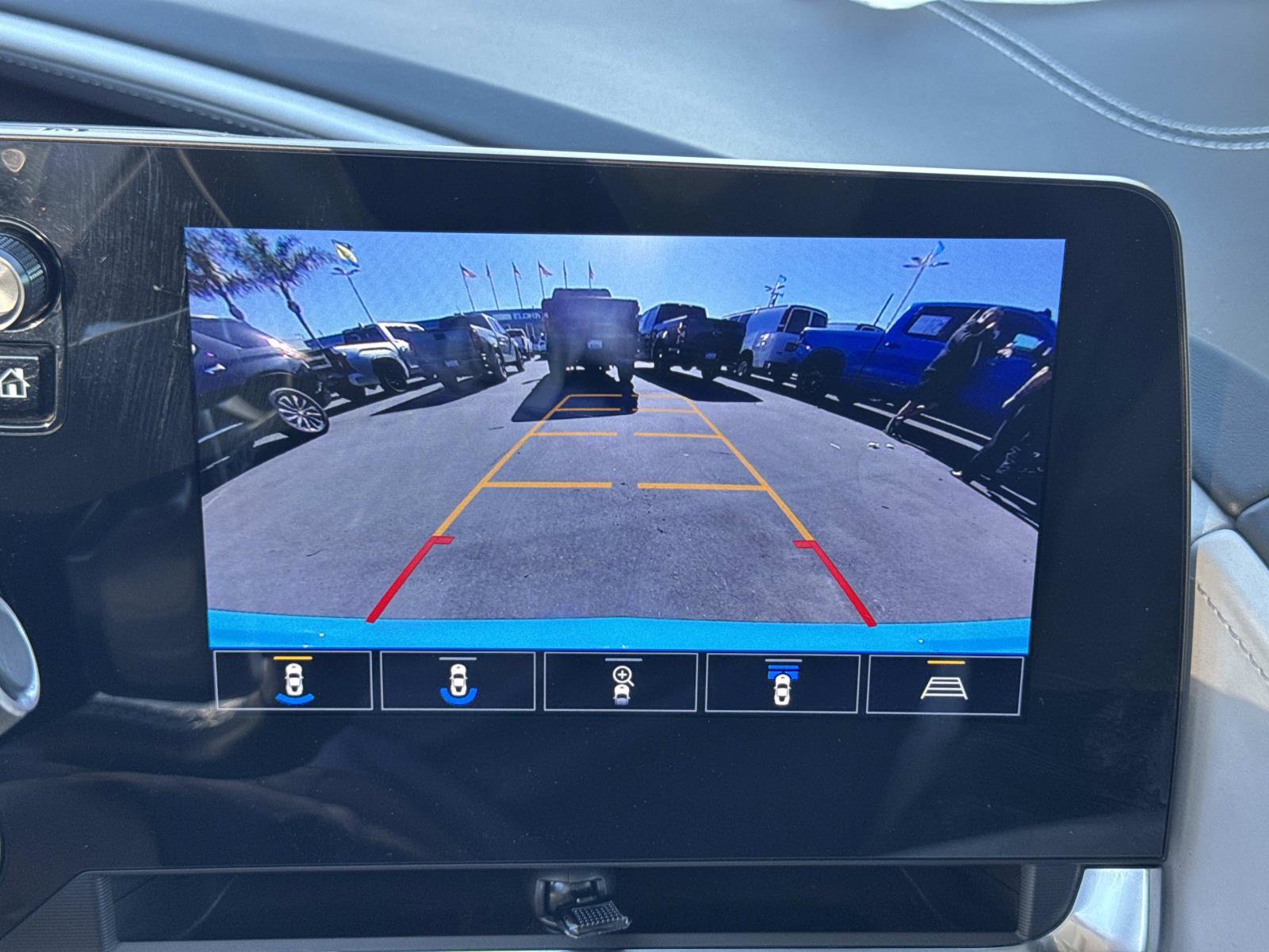 Used 2021 Chevrolet Corvette Stingray Premium Conv w/ Z51 Performance Package image 17