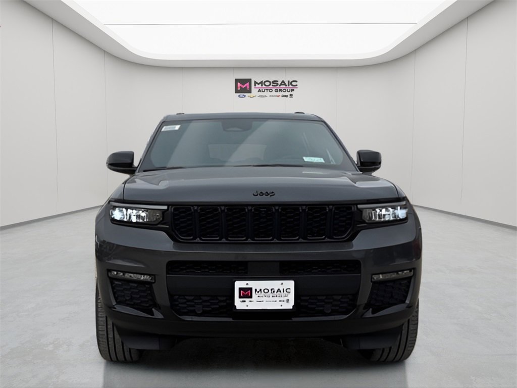 New 2025 Jeep Grand Cherokee L Limited image 2