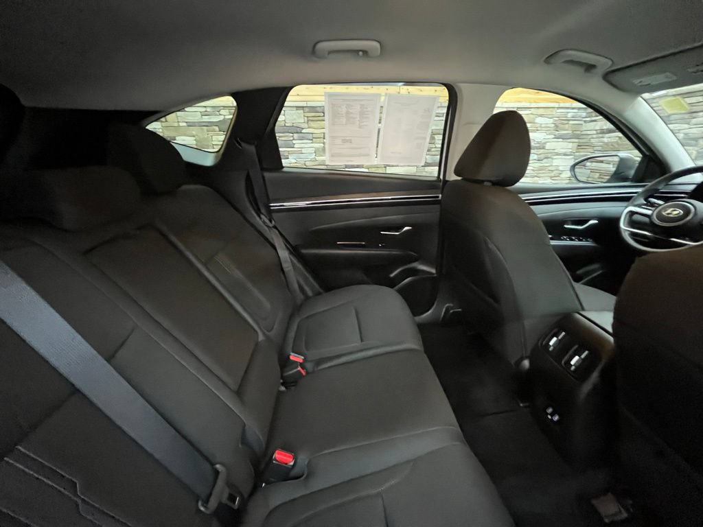 Certified 2023 Hyundai Tucson SEL AWD/4WD image 32