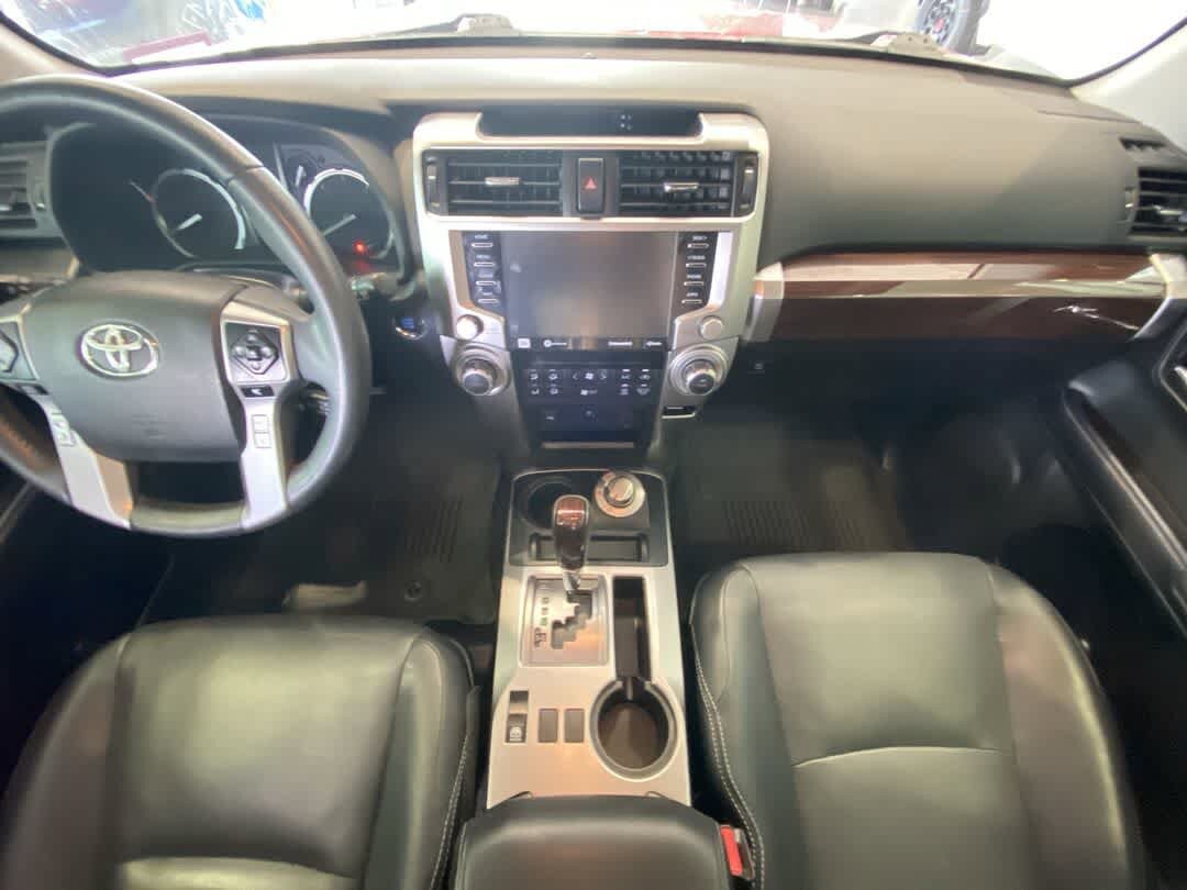 Used 2022 Toyota 4Runner Limited AWD/4WD image 24