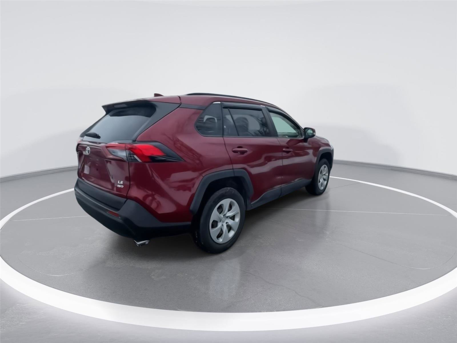 Used 2020 Toyota RAV4 LE w/ All Weather Liner Package image 8