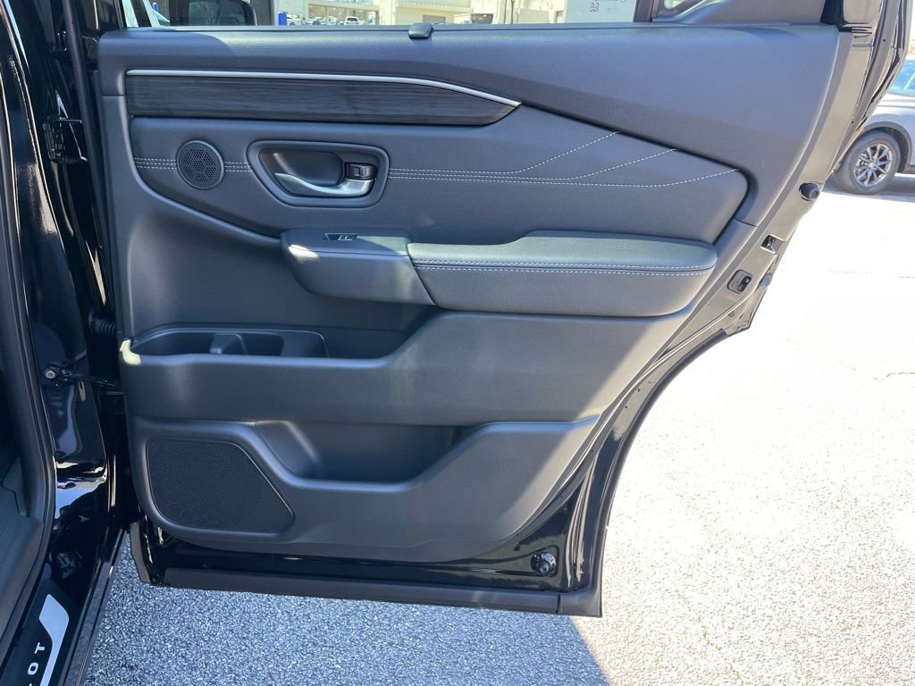 New 2026 Honda Pilot Touring image 38