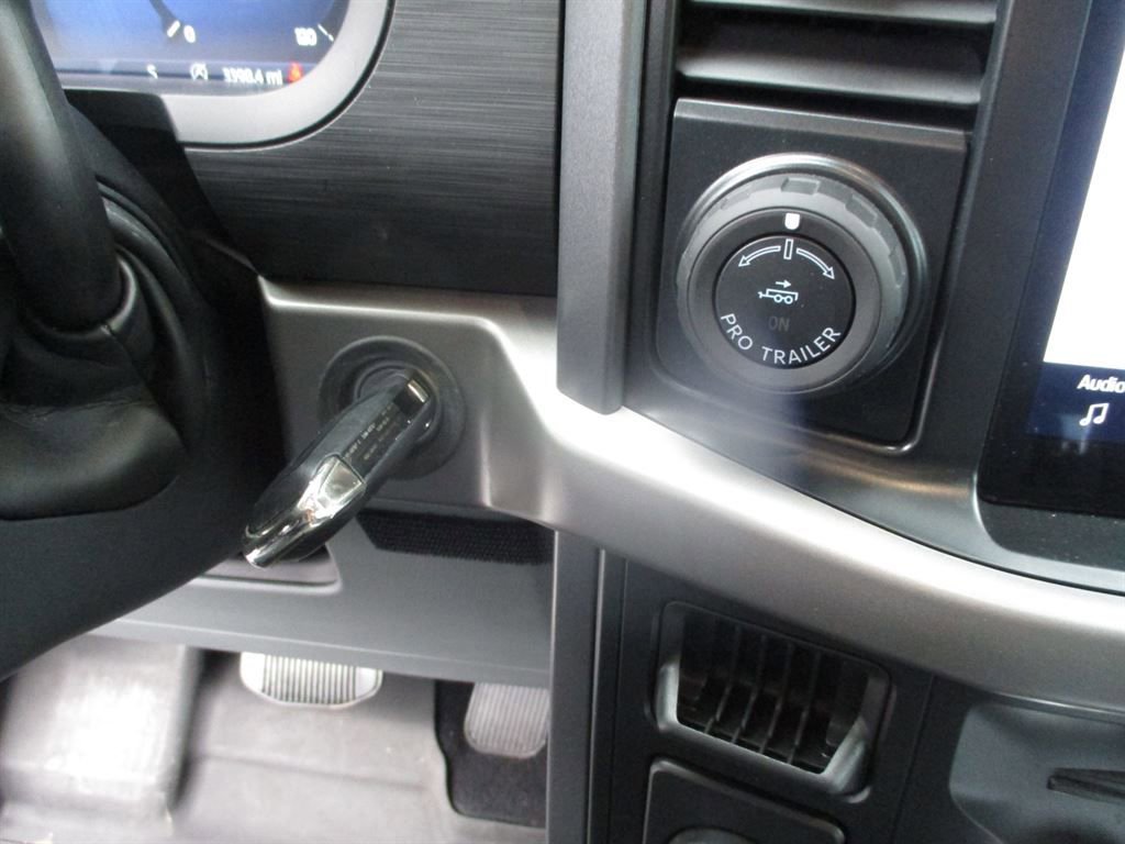 Used 2024 Ford F150 XLT image 12