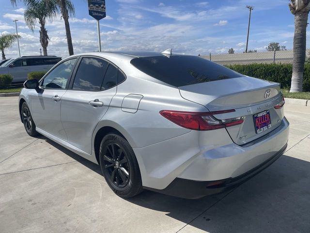 Used 2025 Toyota Camry LE w/ Convenience Package image 6