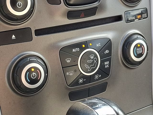 Used 2014 Ford Edge SEL AWD/4WD image 16