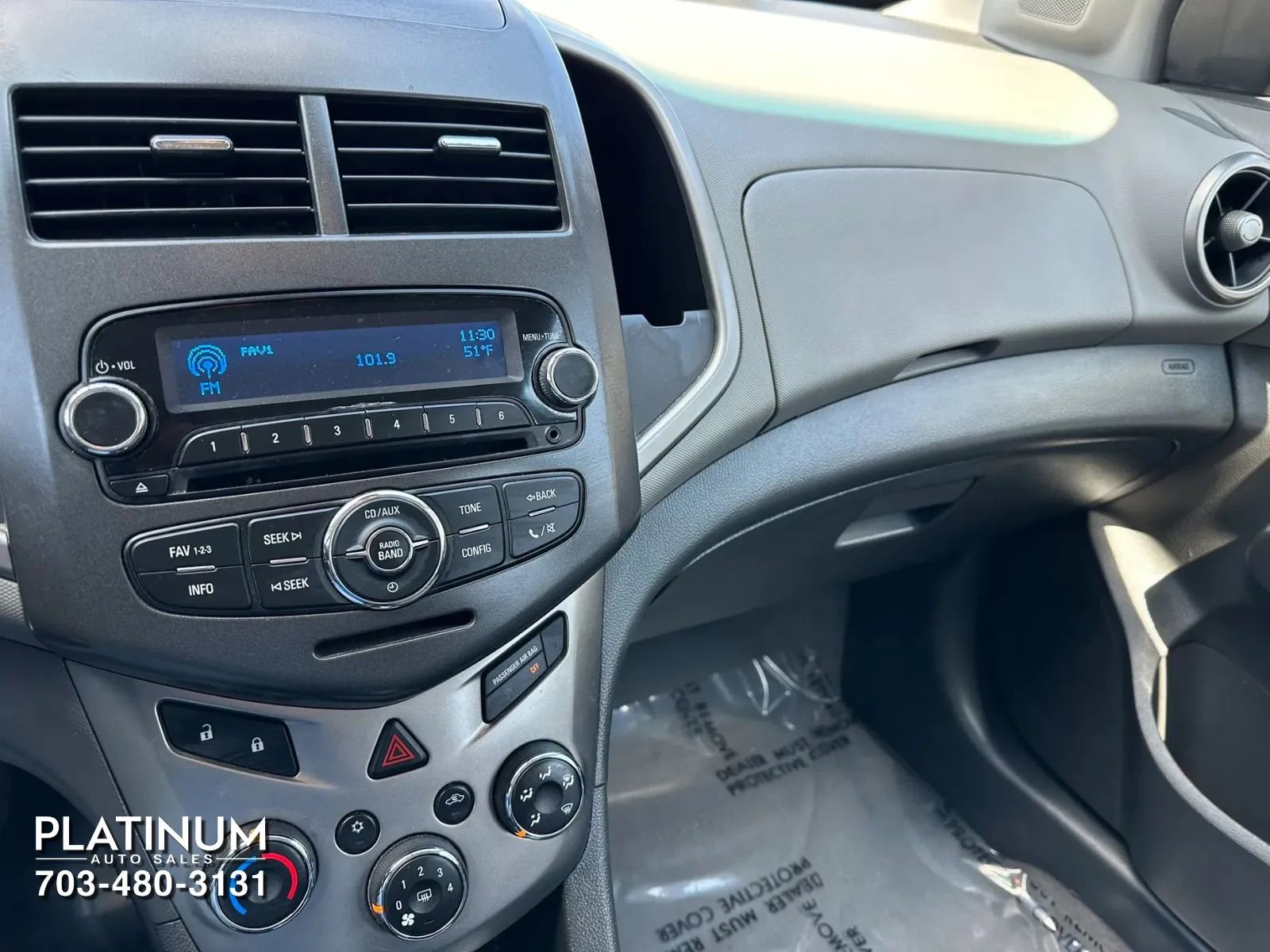 Used 2013 Chevrolet Sonic LT image 10