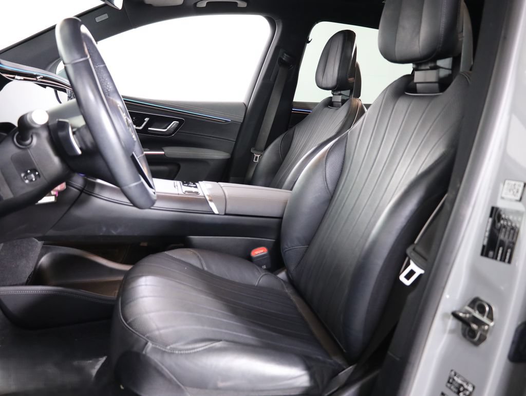 Used 2023 Mercedes-Benz EQS 580 4MATIC SUV image 31