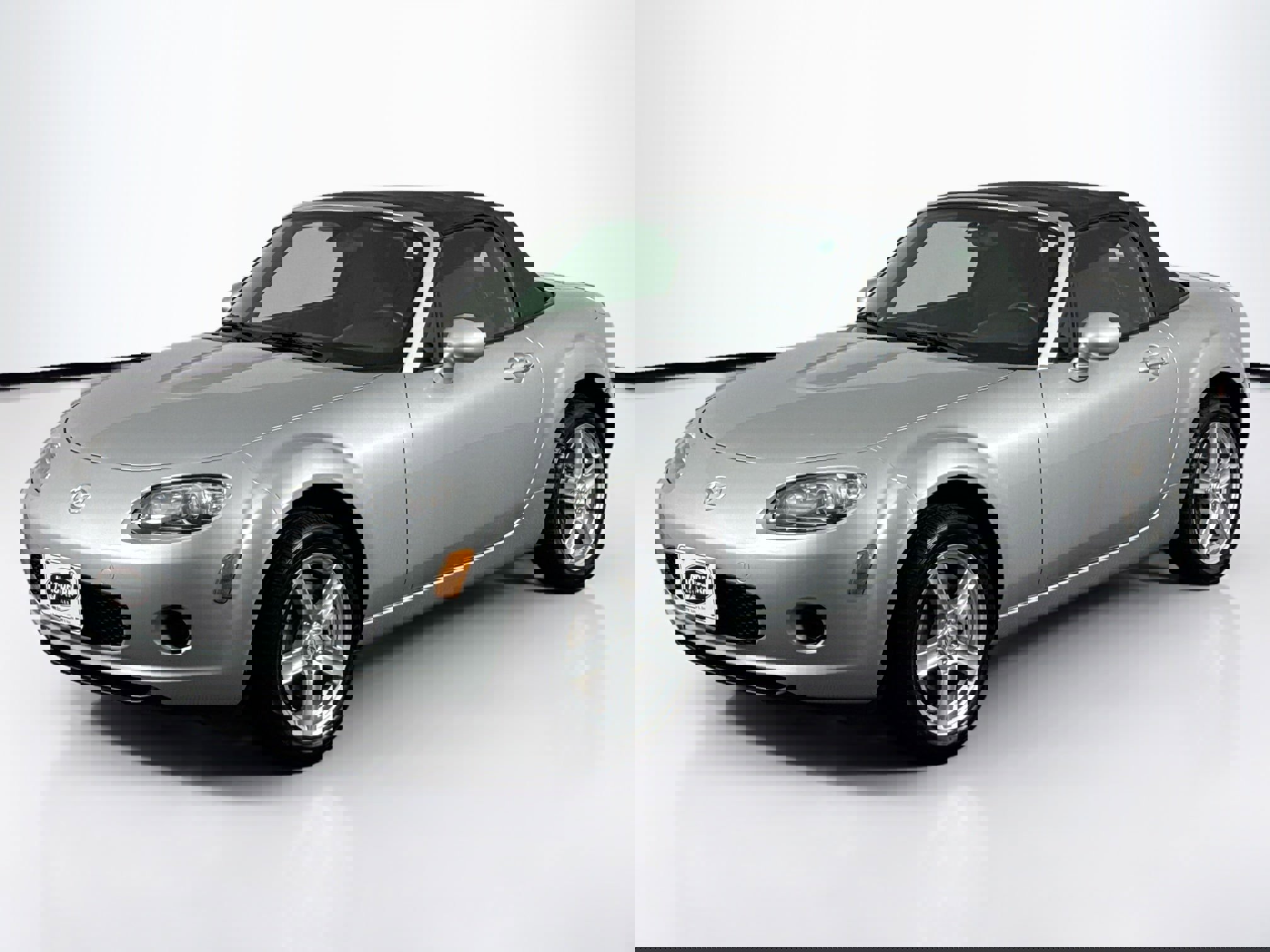 Used 2006 MAZDA MX-5 Miata image 6