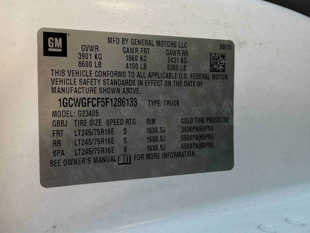 Used 2015 Chevrolet Express 2500 RWD image 30