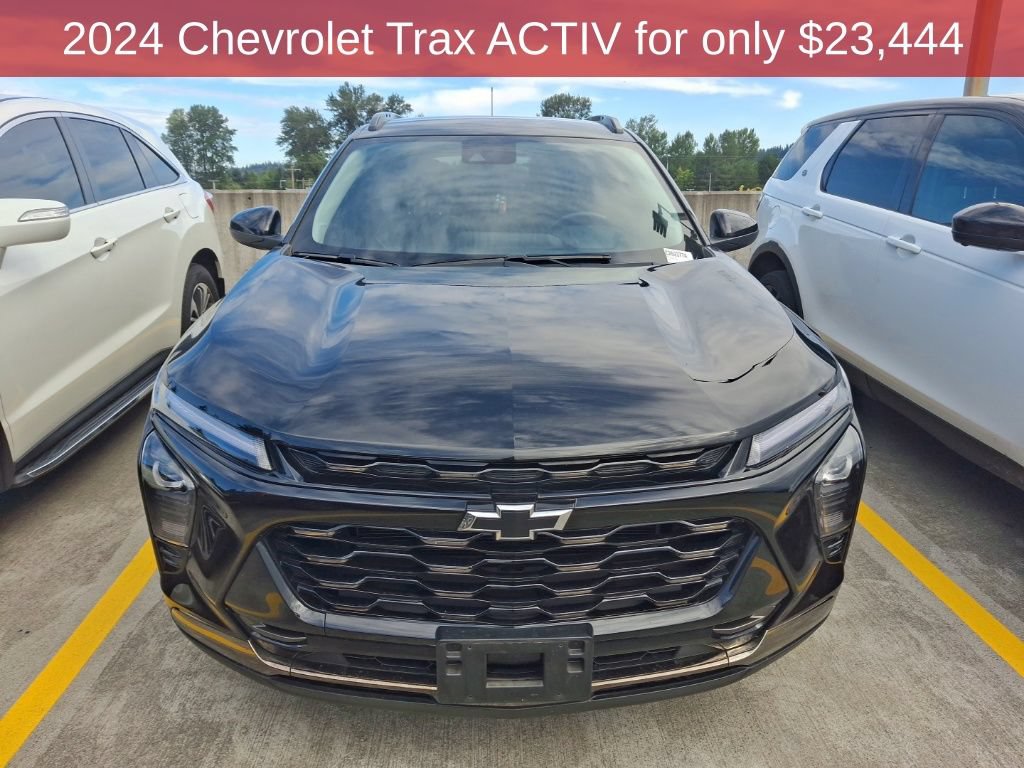Used 2024 Chevrolet Trax ACTIV FWD image 3