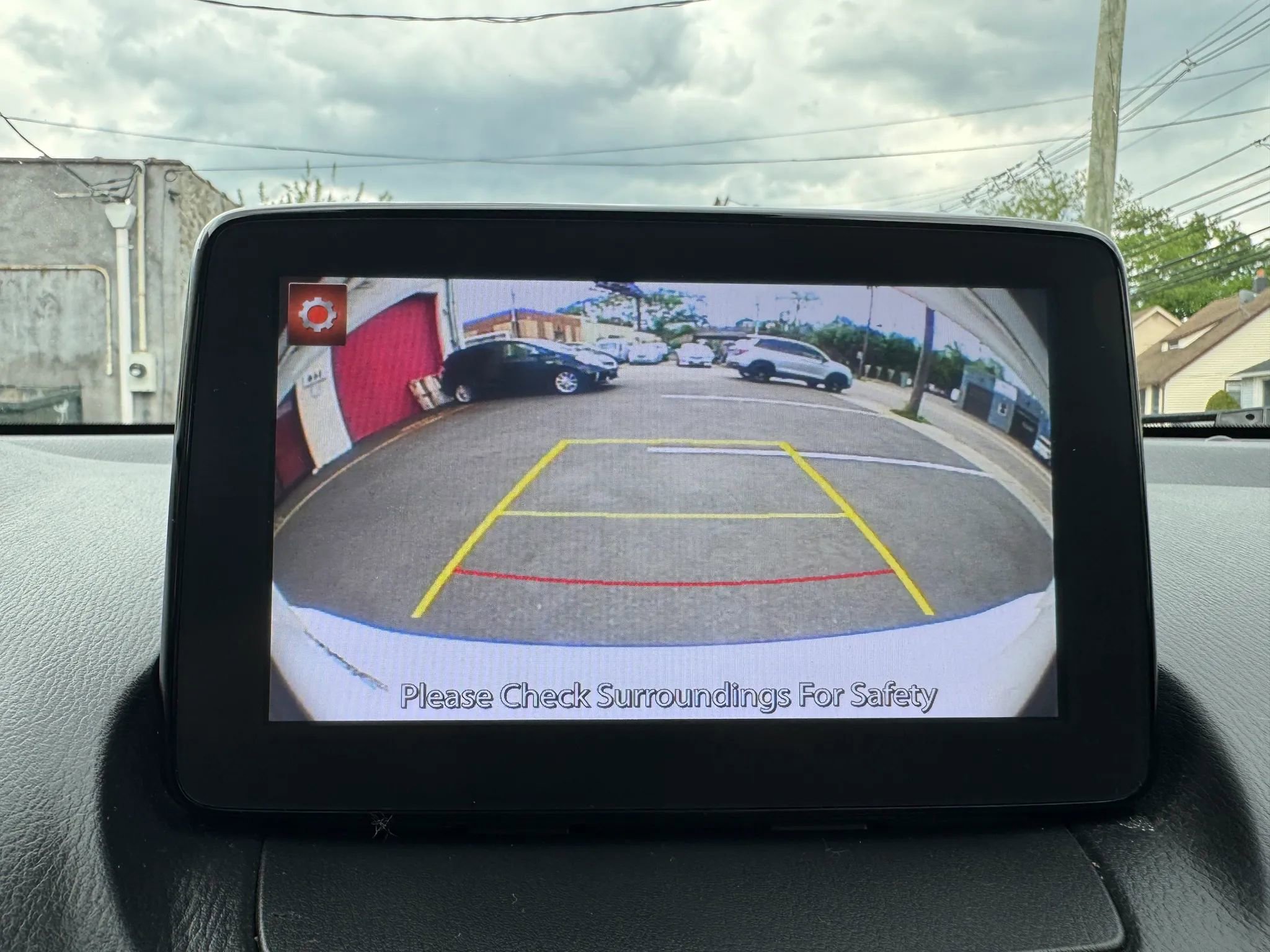 Used 2019 Toyota Yaris L FWD image 17