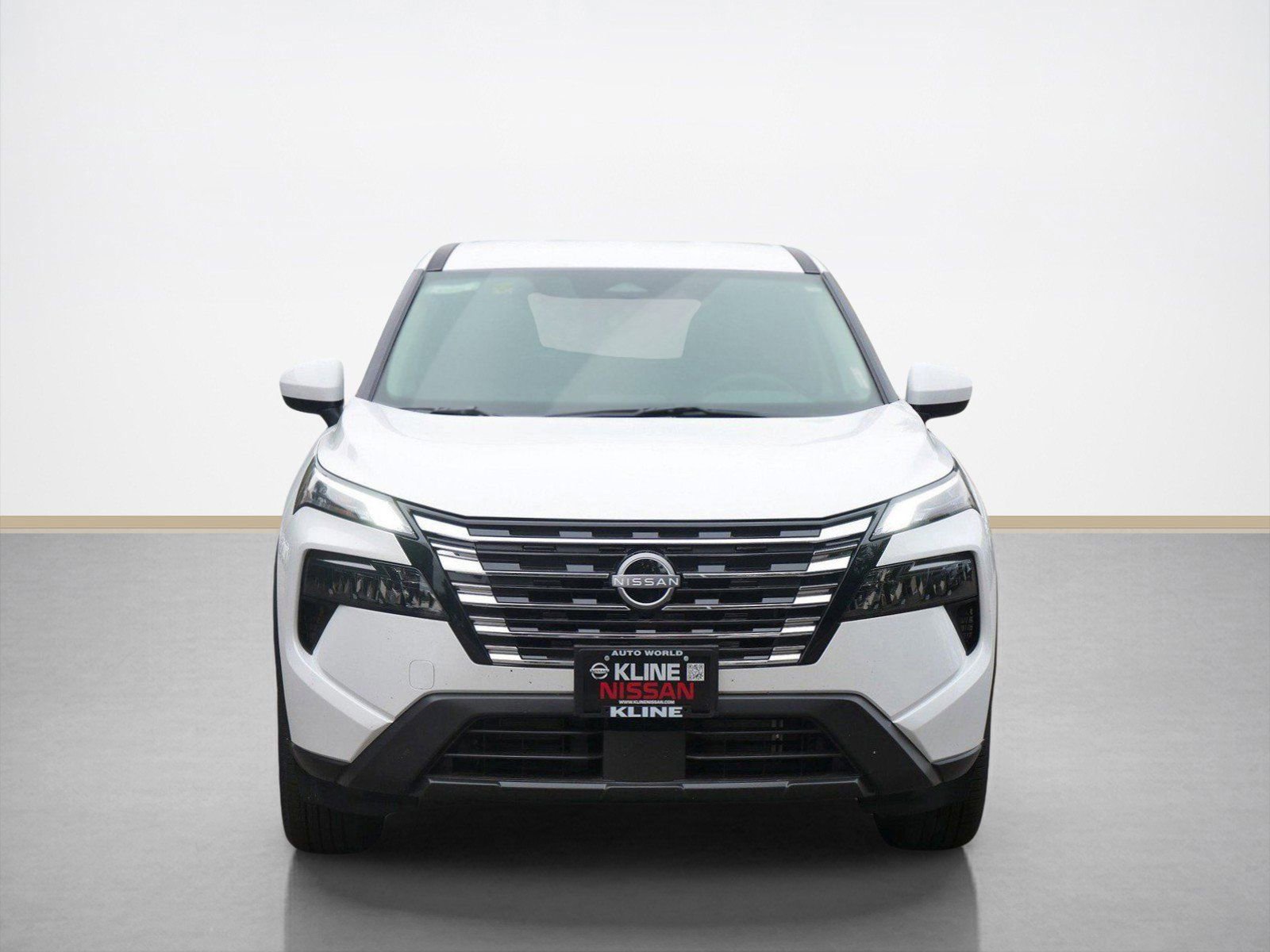 New 2026 Nissan Rogue SV w/ Cold Weather Package image 4
